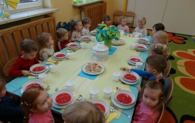 Zdjęcie do Międzynarodowy Program - &quot;Między Nożem a Widelcem&quot; - Ukraiński obiad